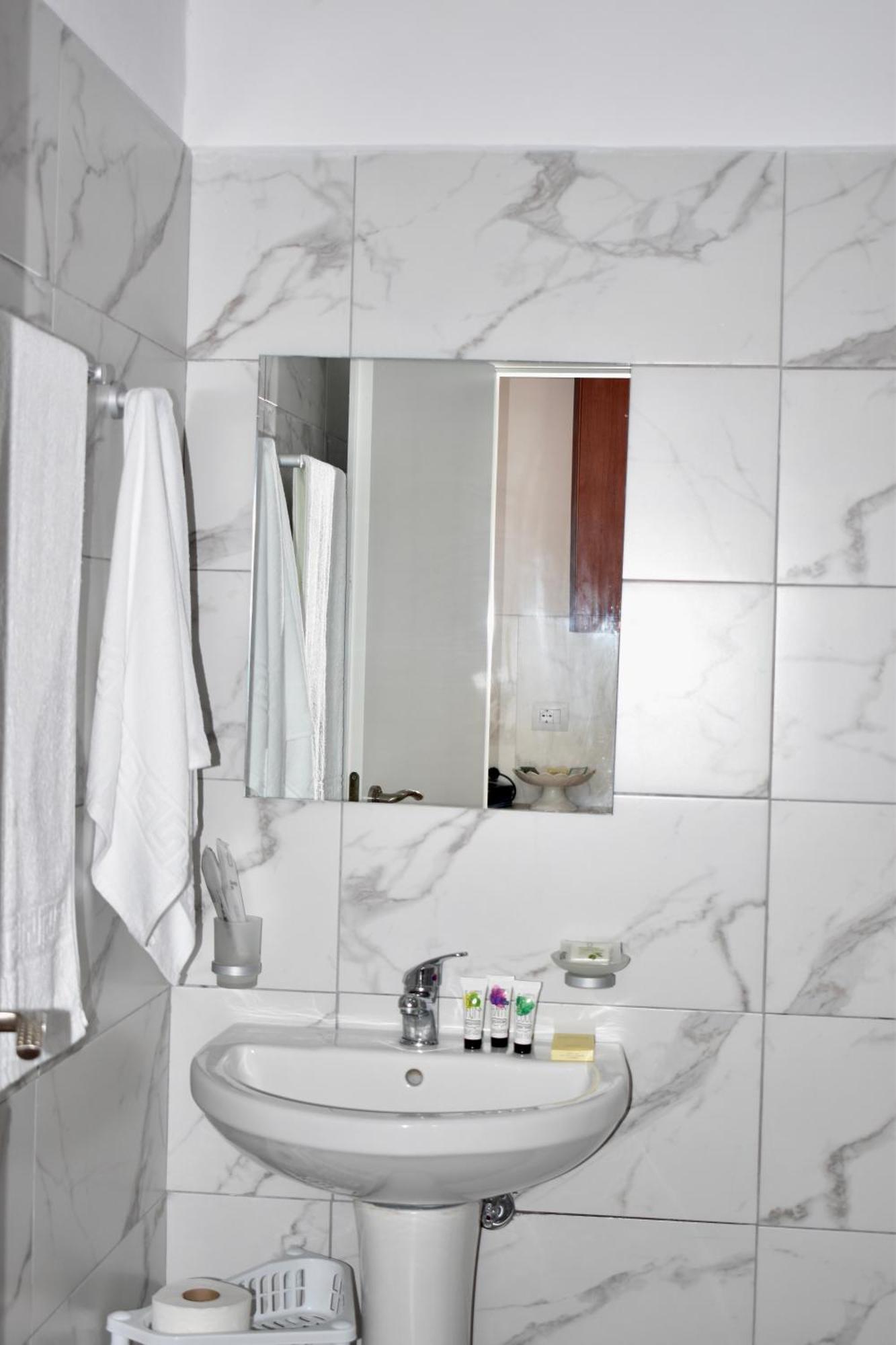Ksamil Sea&Lake View Escape Εξωτερικό φωτογραφία